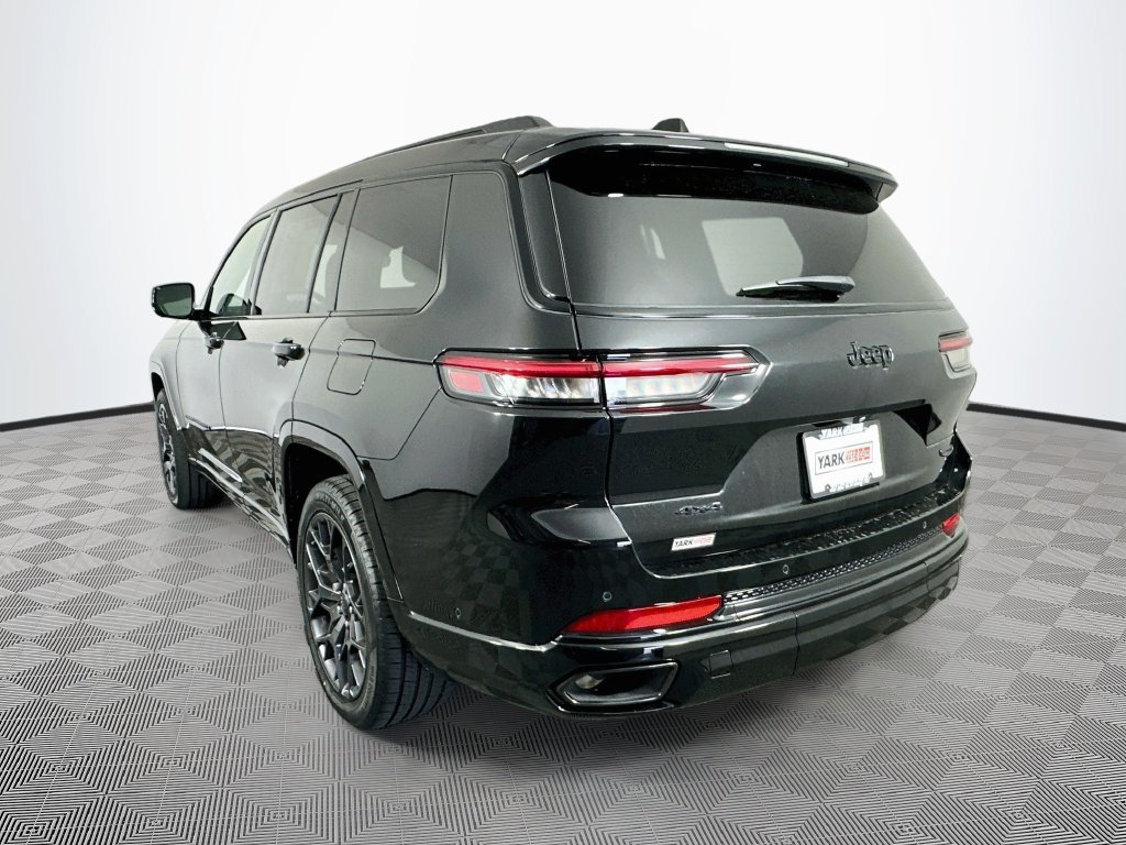 Certified 2023 Jeep Grand Cherokee L Summit w/ High Altitude Package AWD/4WD image 8