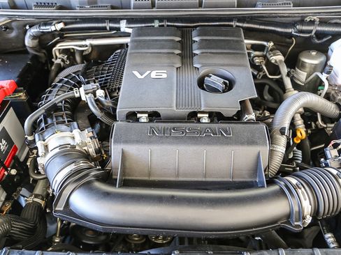 Used 2023 Nissan Frontier SV w/ Technology Package image 26