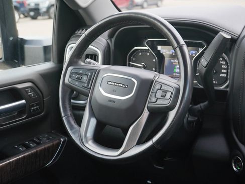Used 2020 GMC Sierra 2500 Denali w/ Denali Ultimate Package AWD/4WD image 13