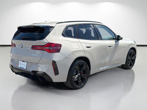 New 2026 BMW X3 xDrive30i w/ Premium Package AWD/4WD image 3