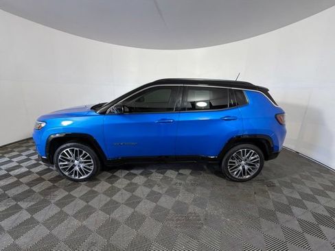 Used 2022 Jeep Compass Limited w/ Elite Group AWD/4WD image 5