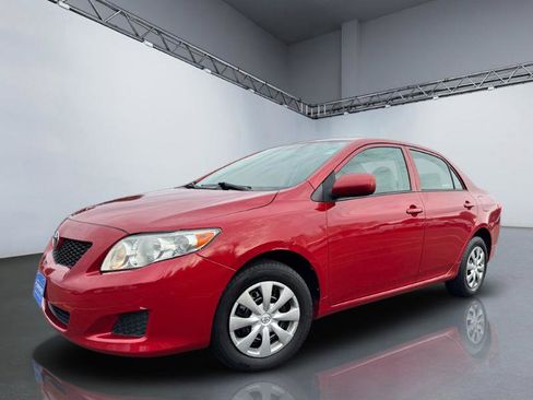 Used 2010 Toyota Corolla LE image 19
