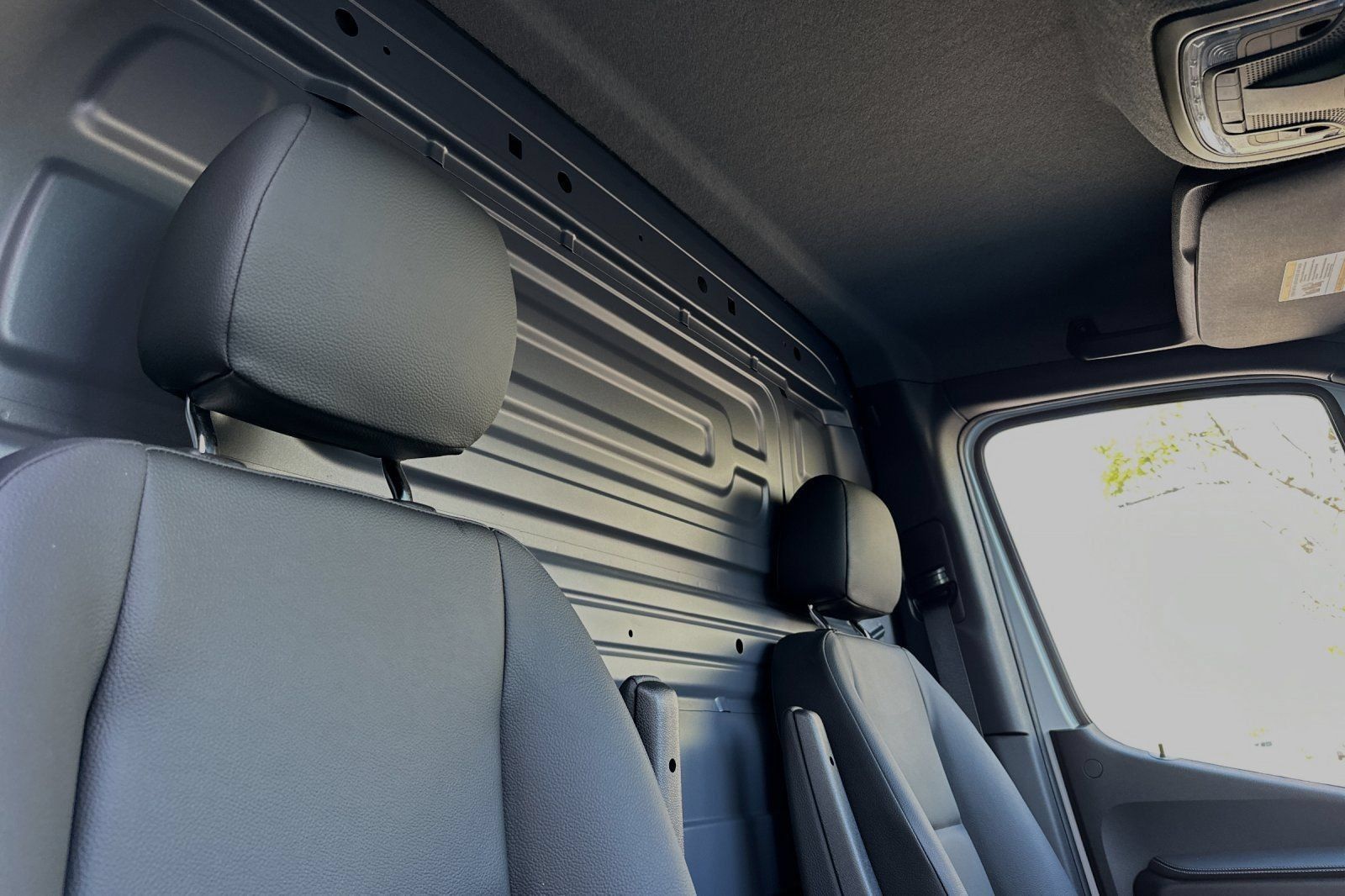 New 2024 Mercedes-Benz Sprinter 2500 image 18