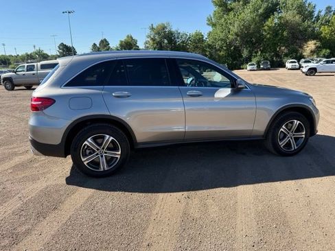 Used 2019 Mercedes-Benz GLC 300 4MATIC image 6