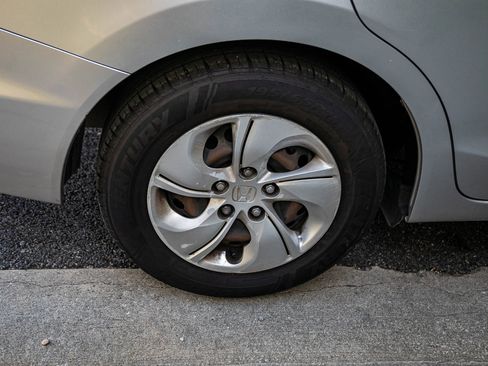 Used 2014 Honda Civic LX image 12