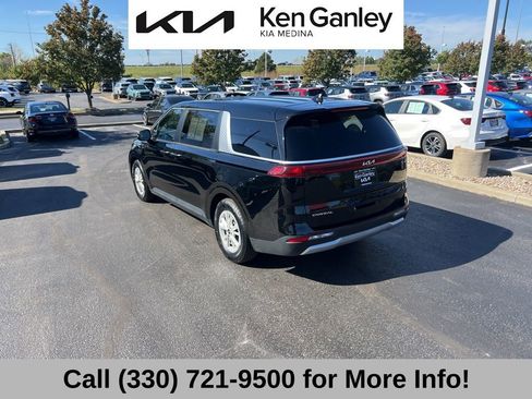 Certified 2024 Kia Carnival LX image 15