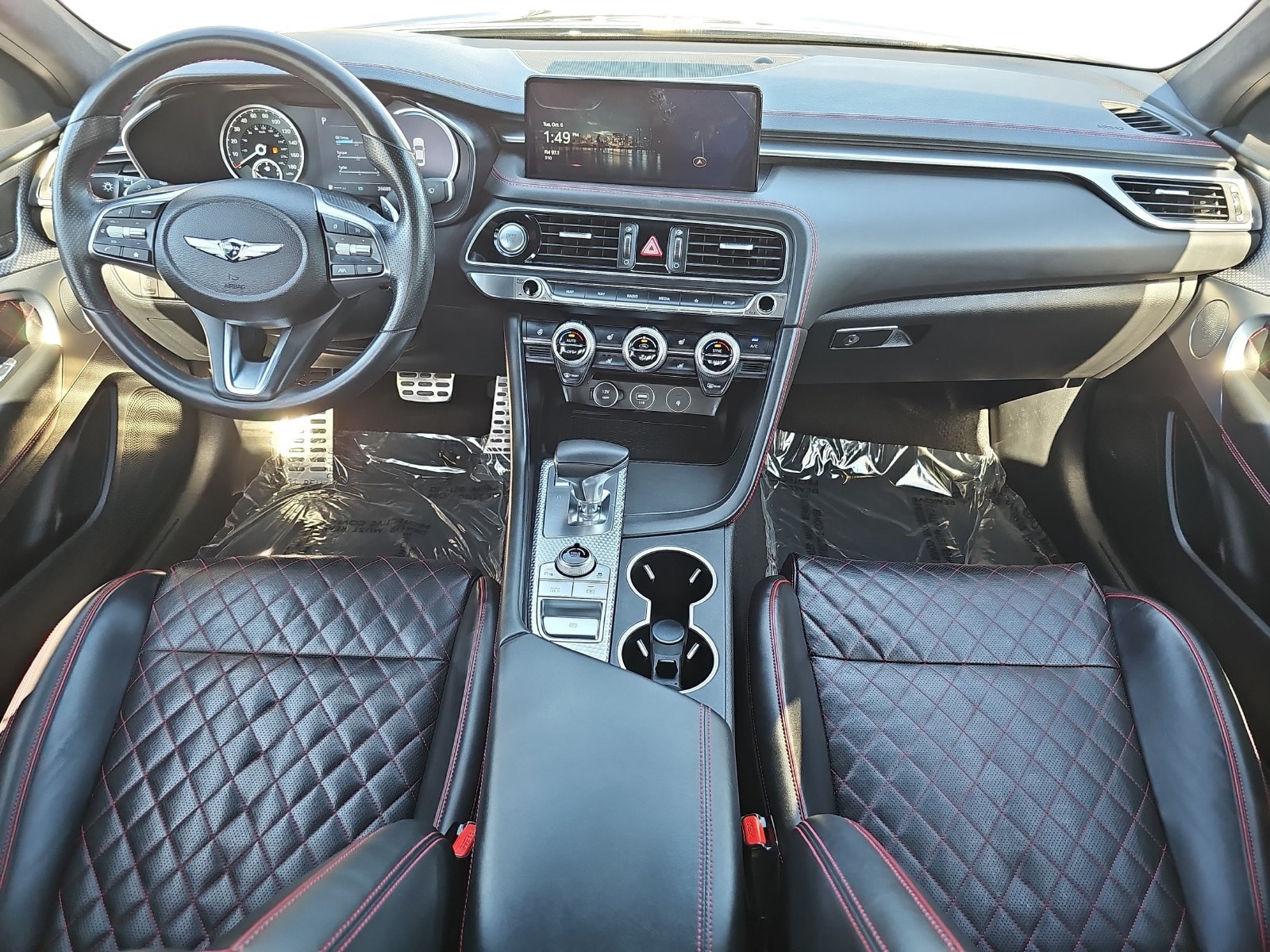 Used 2023 Genesis G70 3.3T w/ Sport Prestige Package RWD image 9