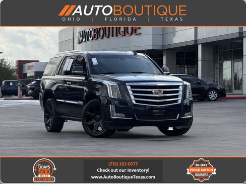 Used 2017 Cadillac Escalade Premium Luxury image 1