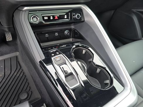 New 2026 Audi Q5 Premium AWD/4WD image 25
