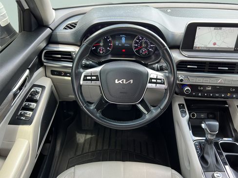 Used 2022 Kia Telluride EX FWD image 13