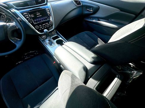 Used 2023 Nissan Murano S image 21