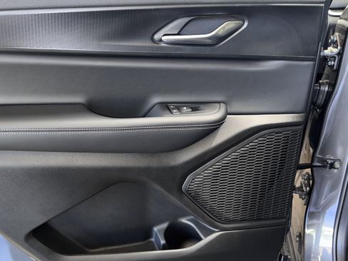 New 2025 Jeep Grand Cherokee L Altitude AWD/4WD image 35