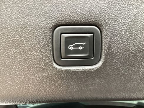 Used 2021 Chevrolet Blazer RS image 37