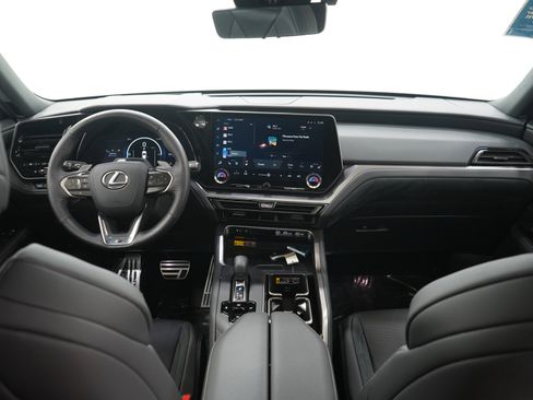Used 2024 Lexus TX 500h AWD image 17