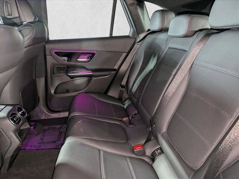 Certified 2025 Mercedes-Benz GLC 300 image 21