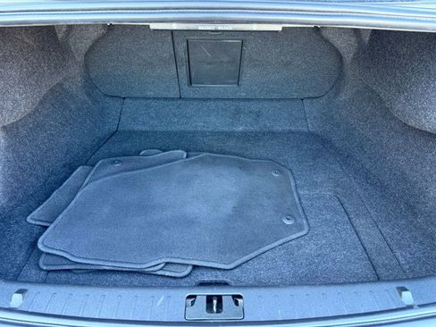 Used 2017 Volvo S60 T5 Inscription image 22