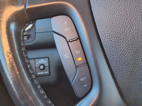 Used 2013 Buick Enclave Leather image 25