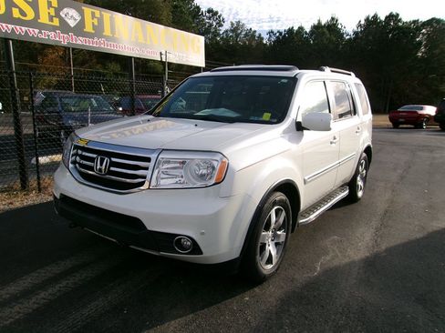 Used 2014 Honda Pilot Touring image 2