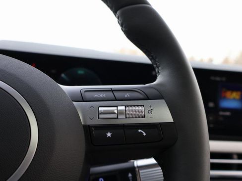 New 2026 Hyundai Tucson Limited image 30