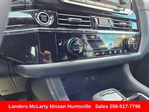 Used 2024 Nissan Pathfinder Rock Creek AWD/4WD image 21