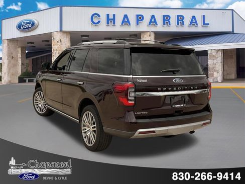 Certified 2024 Ford Expedition Limited w/ Excursion Package AWD/4WD image 4