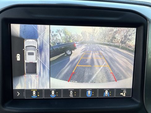 Used 2019 Chevrolet Silverado 1500 LTZ w/ LTZ Premium Package image 25