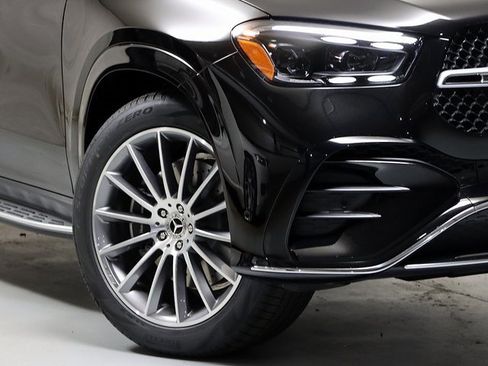 New 2026 Mercedes-Benz GLE 450 4MATIC image 3
