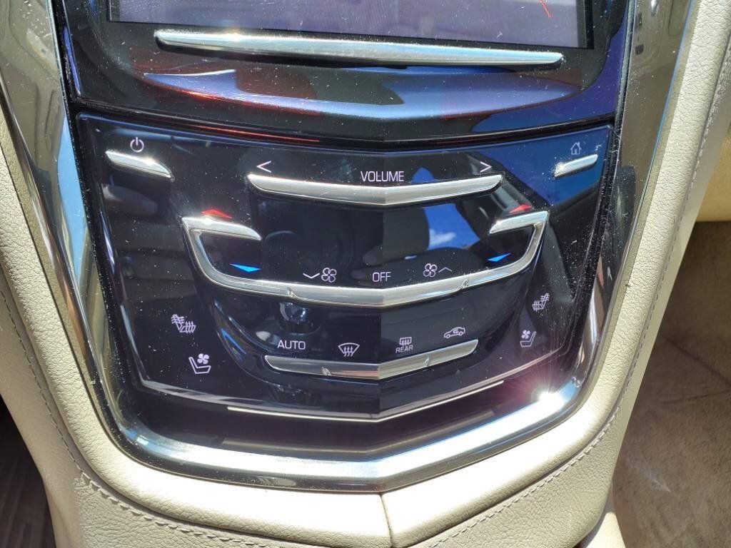 Used 2016 Cadillac CTS Luxury RWD image 21