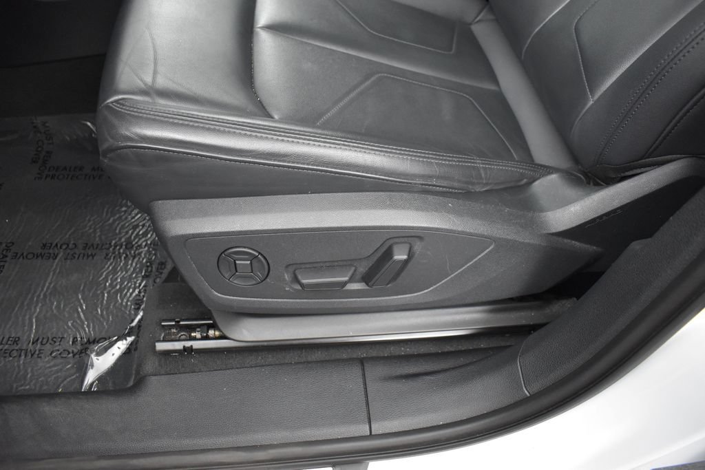Used 2025 Audi Q3 2.0T Premium AWD/4WD image 8