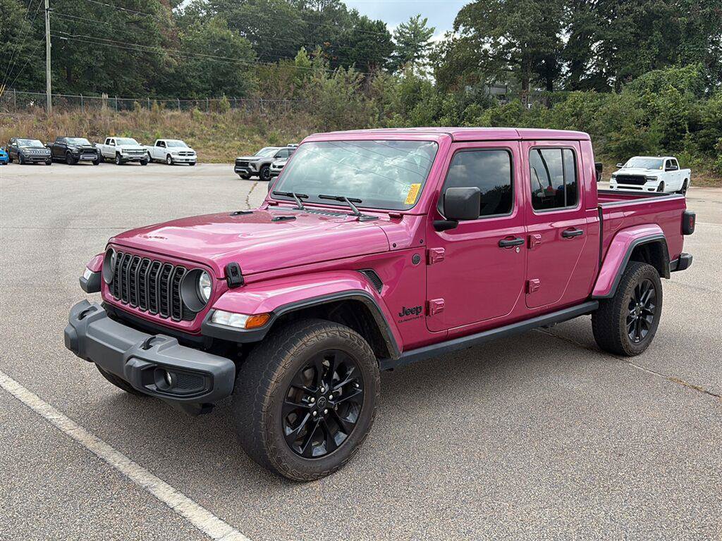 Used 2024 Jeep Gladiator Sport AWD/4WD image 1