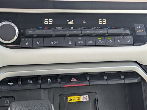 Used 2024 Toyota Tundra Capstone image 20