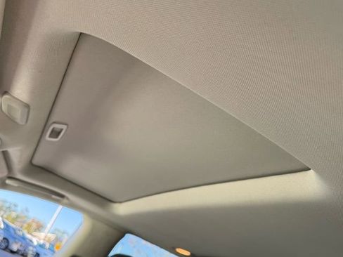 Used 2019 INFINITI QX60 Luxe w/ Essential Package image 21