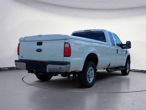 Used 2010 Ford F250 XLT image 28