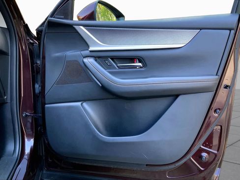 Certified 2024 MAZDA CX-90 Plug-In Hybrid w/ Premium Pkg AWD/4WD image 23