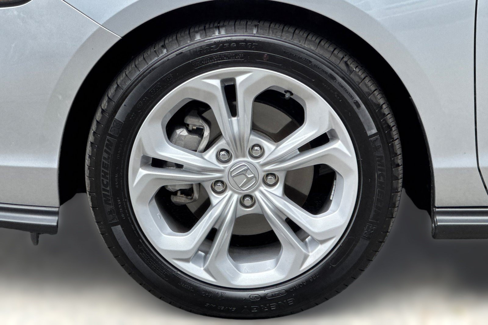 Certified 2025 Honda Accord LX image 12
