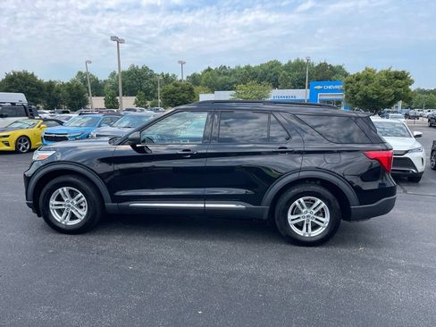Used 2020 Ford Explorer XLT w/ Equipment Group 202A AWD/4WD image 5
