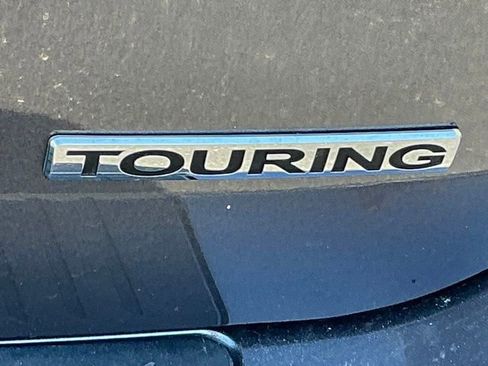 Used 2023 Honda Odyssey Touring image 11