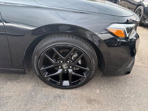 Used 2023 Honda Civic Sport image 4
