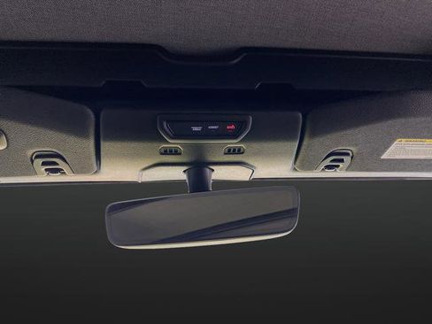 Used 2023 Jeep Gladiator Rubicon w/ Cold Weather Group image 25