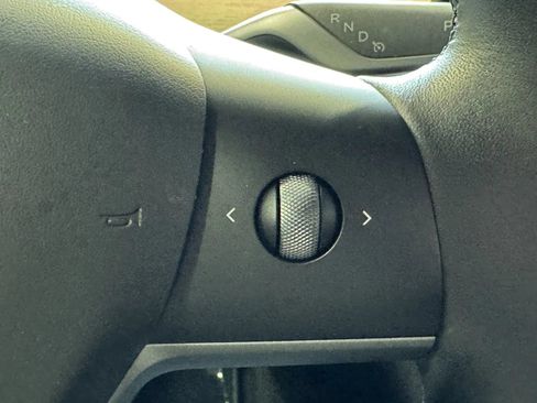 Used 2018 Tesla Model 3 Long Range AWD/4WD image 19