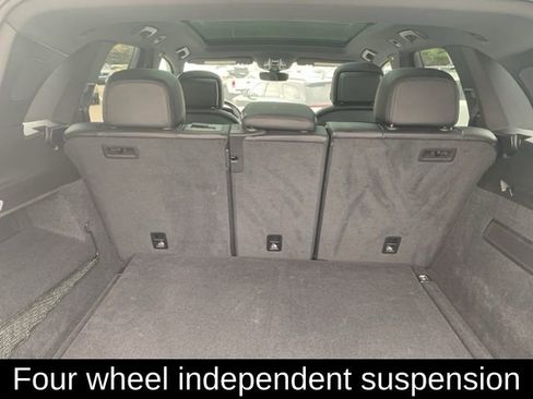 Used 2019 Porsche Cayenne S image 16