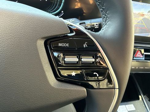 New 2026 Kia Niro EX image 12