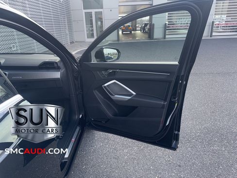 Certified 2025 Audi Q3 2.0T Premium Plus w/ Premium Plus Package image 7