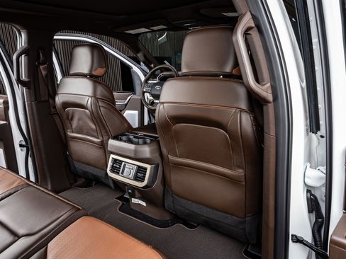 Used 2026 Ford F350 King Ranch w/ Chrome Package image 32