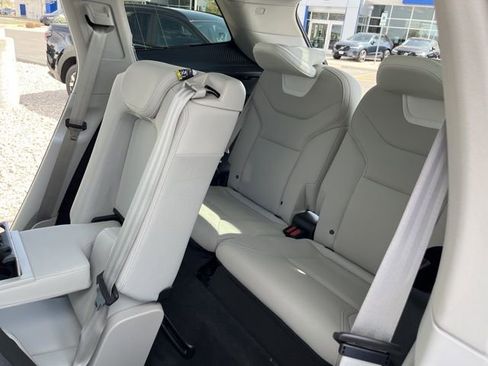 New 2025 Volvo EX90 Ultra AWD/4WD image 25