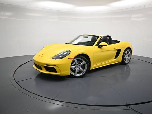 Certified 2023 Porsche 718 Boxster RWD image 1