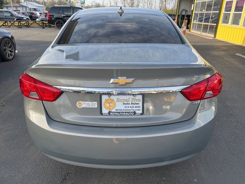 Used 2017 Chevrolet Impala LT image 5