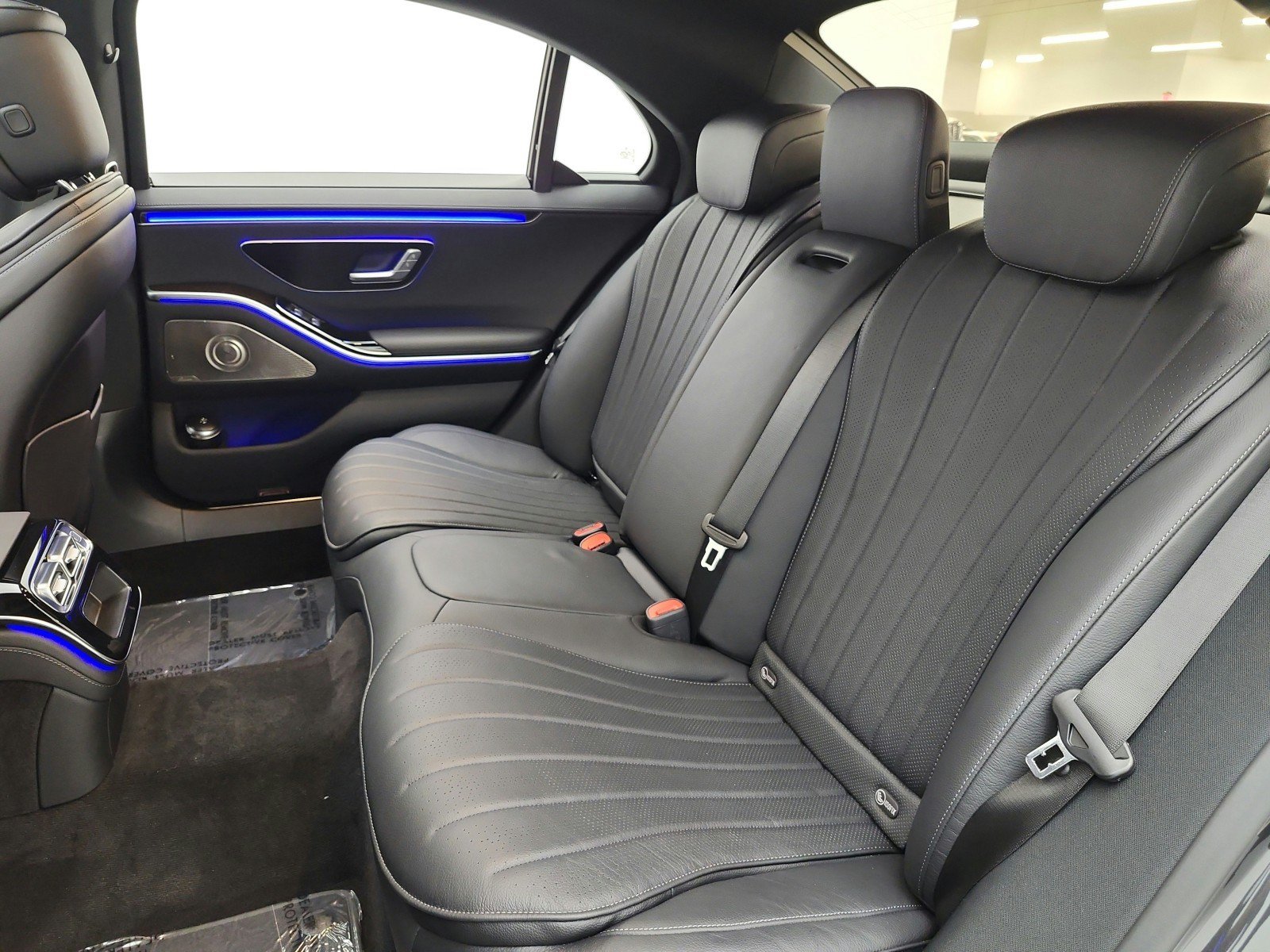 Certified 2023 Mercedes-Benz S 500 4MATIC image 13