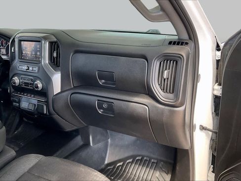 Used 2024 GMC Sierra 1500 Pro w/ Pro Value Package AWD/4WD image 18
