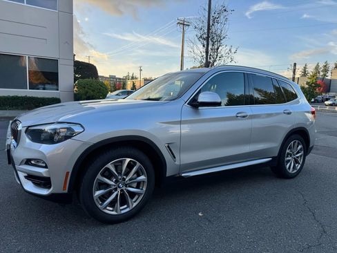 Used 2019 BMW X3 xDrive30i w/ Driving Assistance Package image 5